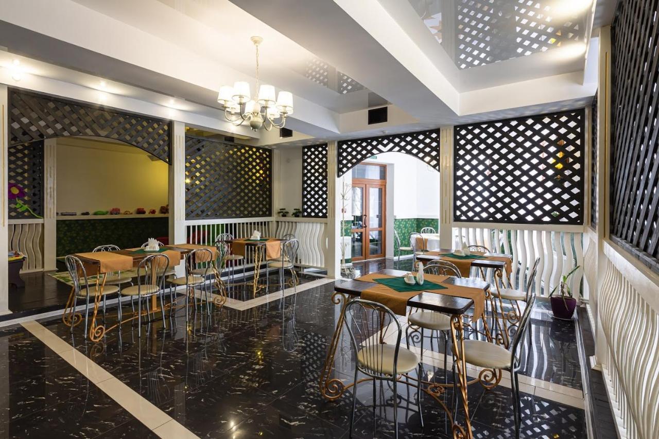 Panska Rovin Hotel Мохнате Екстер'єр фото