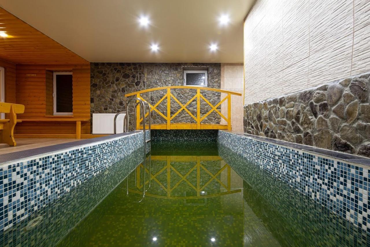 Panska Rovin Hotel Мохнате Екстер'єр фото